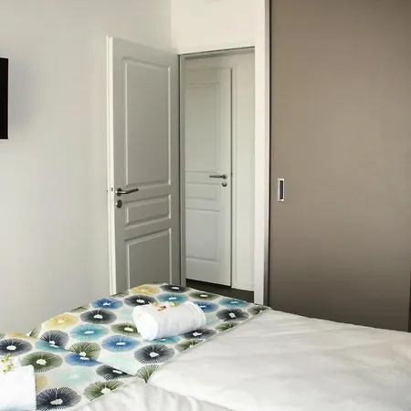 Les Coteaux De - Nat03100c-dyc アパート *